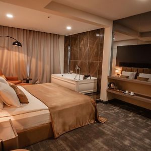 Daric Hotels
