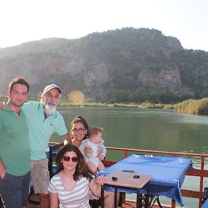 Holiday Hotel Dalyan